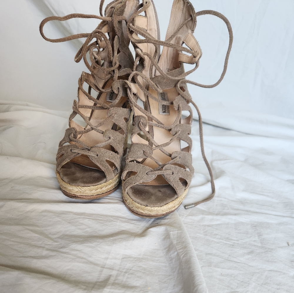 Women's Steve Madden "Theea" Taupe Suede Wedge Sandals - Picture 10 of 16